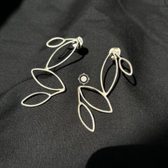 Dancing Leaves Earring