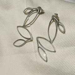 Dancing Leaves Earring