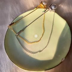 Sparkling Silver Pearl Serpent Emblem Brooch