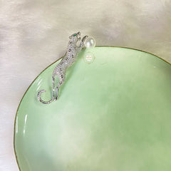 Sparkling Silver Jaguar Brooch