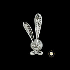 Sparkling Pearl Flutter Brooch