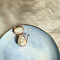 Sterling Silver Sparkling Silver Pearl Kitty Brooch