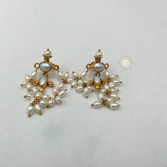 Full Gold Pearls Of Joy Earring