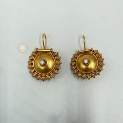Full Gold Timeless Embossed Earring