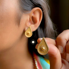 Timeless Leaf Rawa Earring