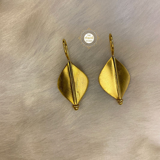 Full Gold Paan Hoop Earring