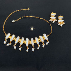 Full Gold Mother Of Pearls Necklace Set