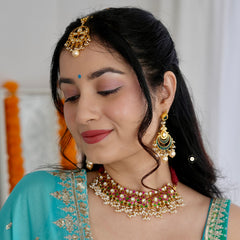 Muhurat Laal Ishq Kundan Necklace