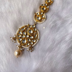 Full Gold Ratna Maangtika