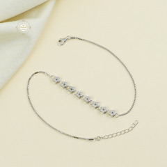 Sparkling Silver Twinkle Star Anklet (Piece)
