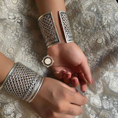 Shobhaa Jaal Work Cuff (Piece)