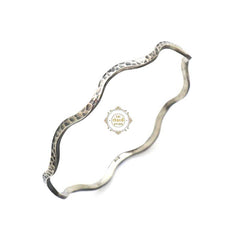 Curvy Delight Hammer Bangle (Piece)