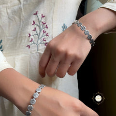 Dilkash Flower Bangle (Piece)