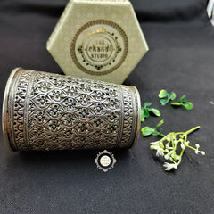 Nazaakat Utsav Chitai Hand Cuff (Piece)