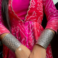 Nazaakat Utsav Chitai Hand Cuff (Piece)