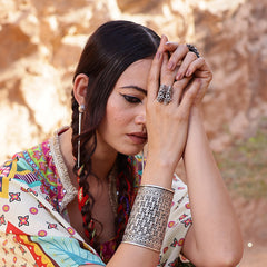 Nazaakat Utsav Chitai Hand Cuff (Piece)