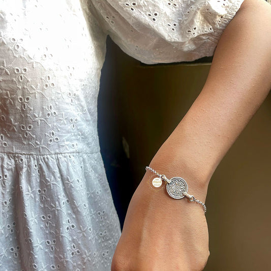 Floral Delight Emboss Bracelet (Piece)