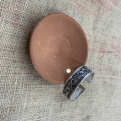 Classic Chitai Hand Cuff (Piece)