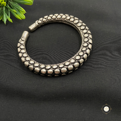 Exquisite Chitai Kada (Piece)