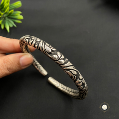 Utsav Chitai Kada (Piece)