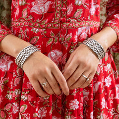 Silver Circle of Bloom Bangles (Piece)