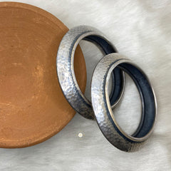925 Sterling Silver Hammered Heritage Bangle (Piece)