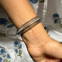 925 Sterling Silver Hammered Heritage Bangle (Piece)