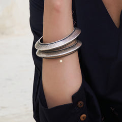 925 Sterling Silver Hammered Heritage Bangle (Piece)