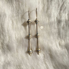 Silver Heritage Dangler Earring
