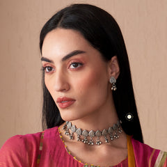 Noor Ghungroo Heart Choker