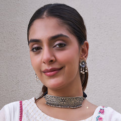 Chitai Thread Necklace