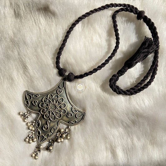 Tribal Floral Thread Necklace