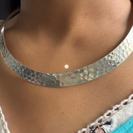 Hammered Hasli Necklace