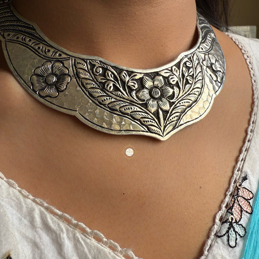 Phoolkari Hasli Necklace