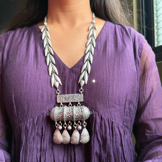 Vanika Tribal Necklace Set