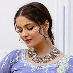 Noor Intricate Timeless Necklace