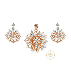 Sparkling Silver Eternal Bloom Pendant Set