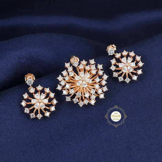 Sparkling Silver Eternal Bloom Pendant Set