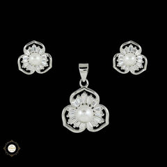 Sterling Silver Sparkling Silver Floral Sparkle Pendant Set