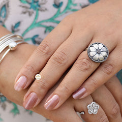 Sadabahar Bloom Ring