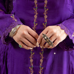 Soulful Sheesha, A Double Finger Ring