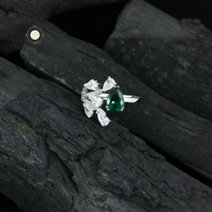 Sparkling Silver Exotic Tilak Ring