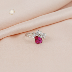 Sparkling Silver Crown Ring