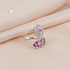 Sparkling Silver Exotic Tilak Ring