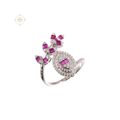 Sparkling Silver Exotic Tilak Ring