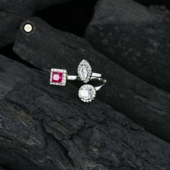 Sparkling Silver Exotic Stone Ring