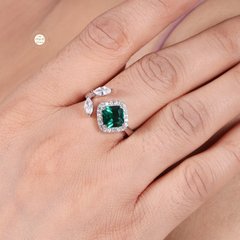 Sparkling Silver Exotic Stone Ring