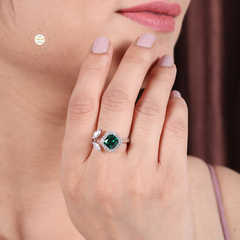 Sparkling Silver Exotic Stone Ring