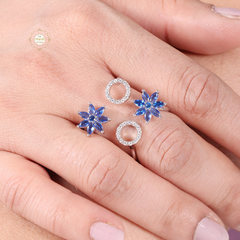 Sparkling Silver Exotic Flower Ring