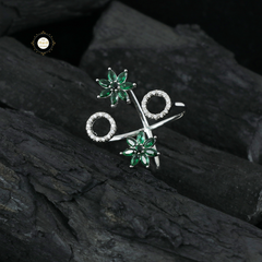 Sparkling Silver Exotic Flower Ring